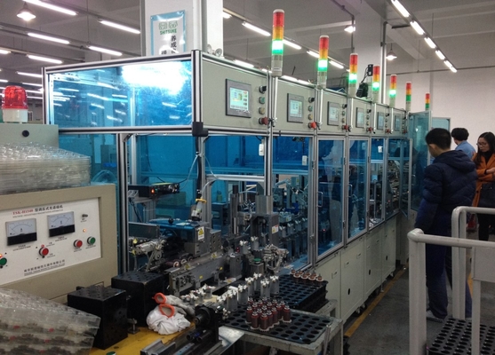 La línea de montaje de servoprensa de motor de aspiradora, línea de producción automatizada diseñada para la fabricación de aspiradoras m